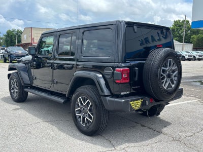 2025 Jeep Wrangler 4-Door Sahara 4x4