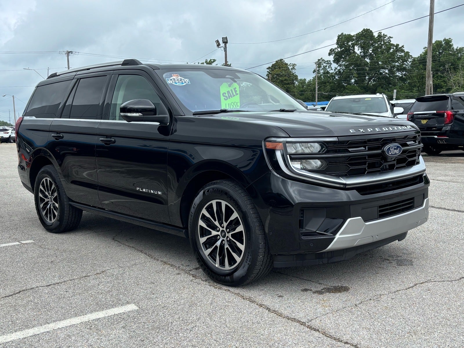 2025 Ford Expedition Platinum
