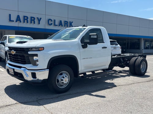 2026 Chevrolet Silverado 3500 HD Chassis Cab Work Truck