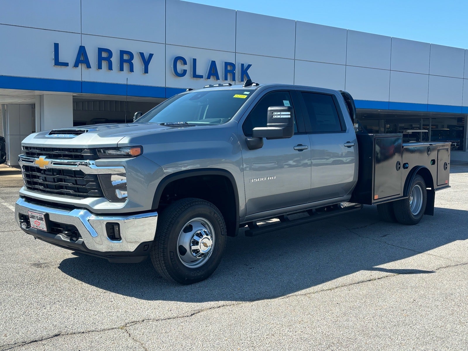 2026 Chevrolet Silverado 3500 HD Chassis Cab LT