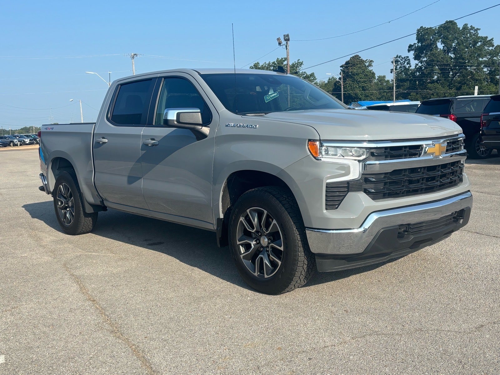 2024 Chevrolet Silverado 1500 LT (2FL)