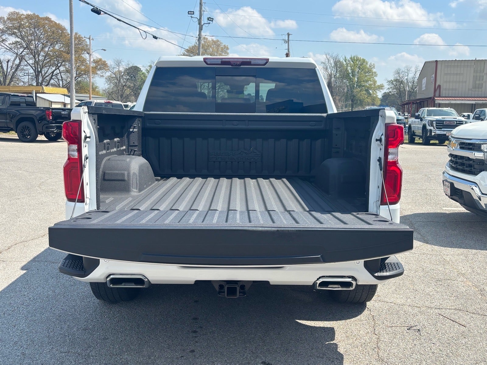 2023 Chevrolet Silverado 1500 High Country