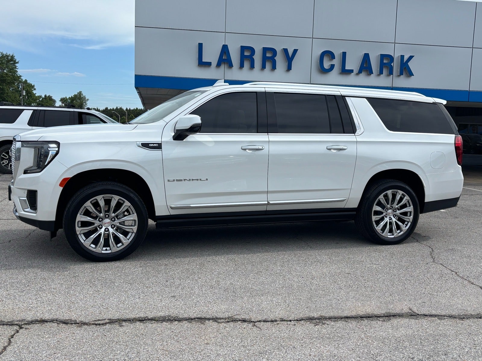 2024 GMC Yukon XL Denali