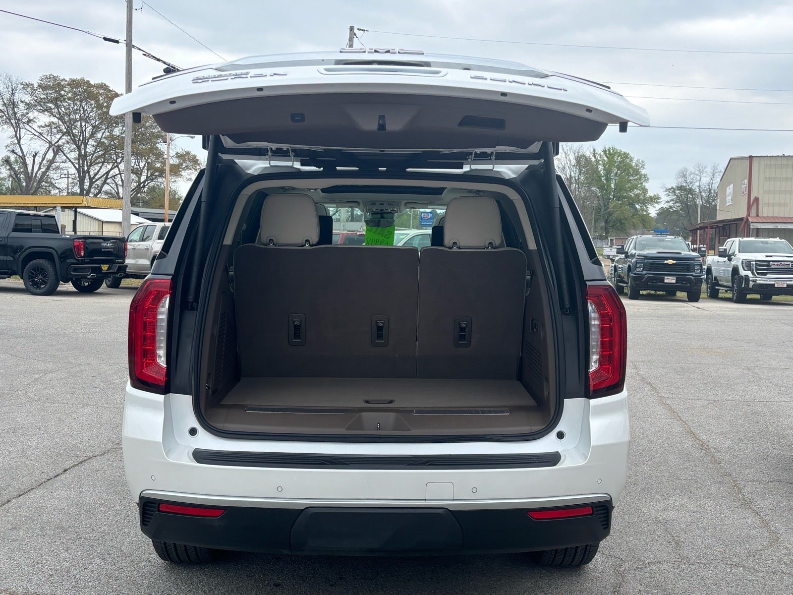 2024 GMC Yukon Denali