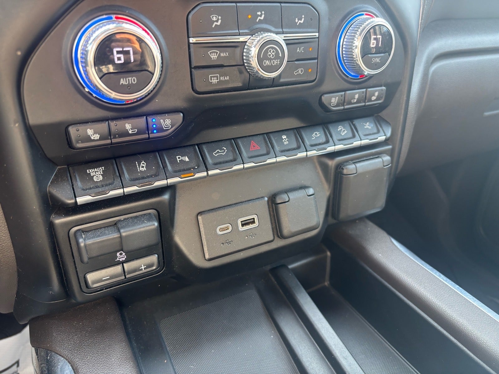 2023 GMC Sierra 2500 HD Denali