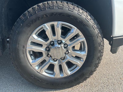 2023 GMC Sierra 2500 HD Denali