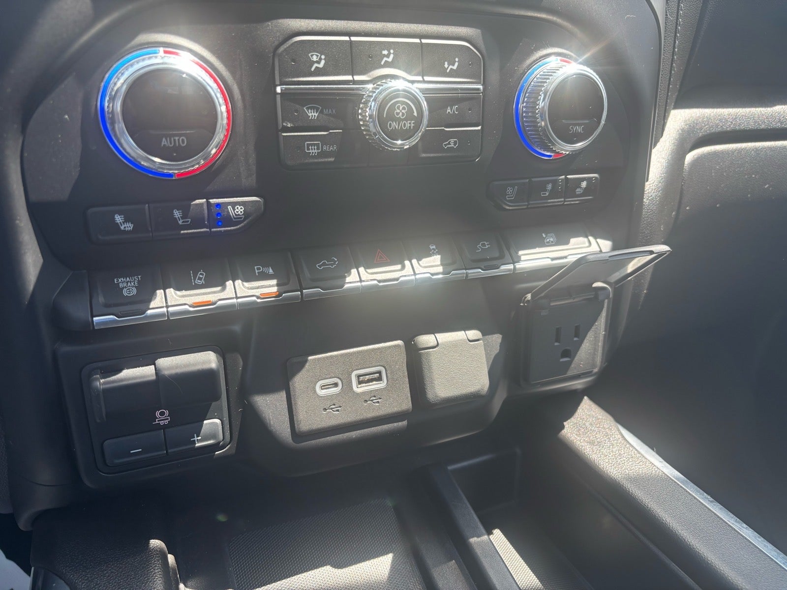 2022 GMC Sierra 3500 HD Denali