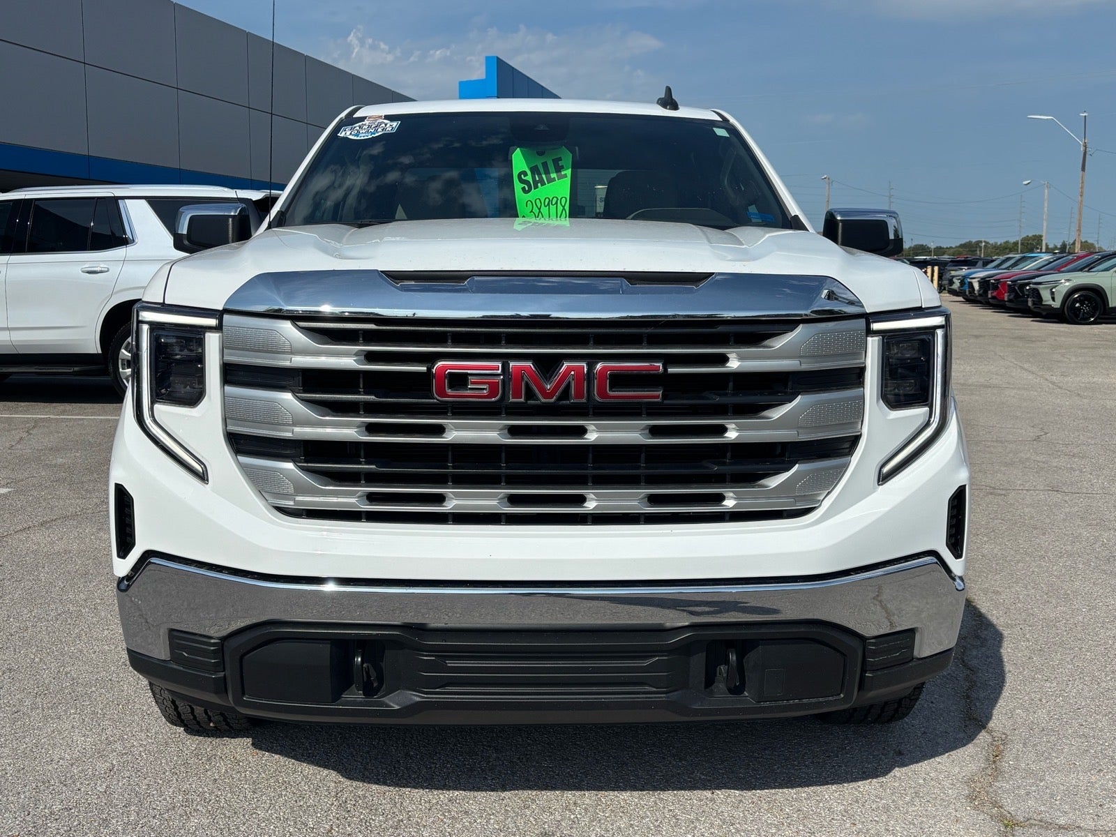 2023 GMC Sierra 1500 SLE