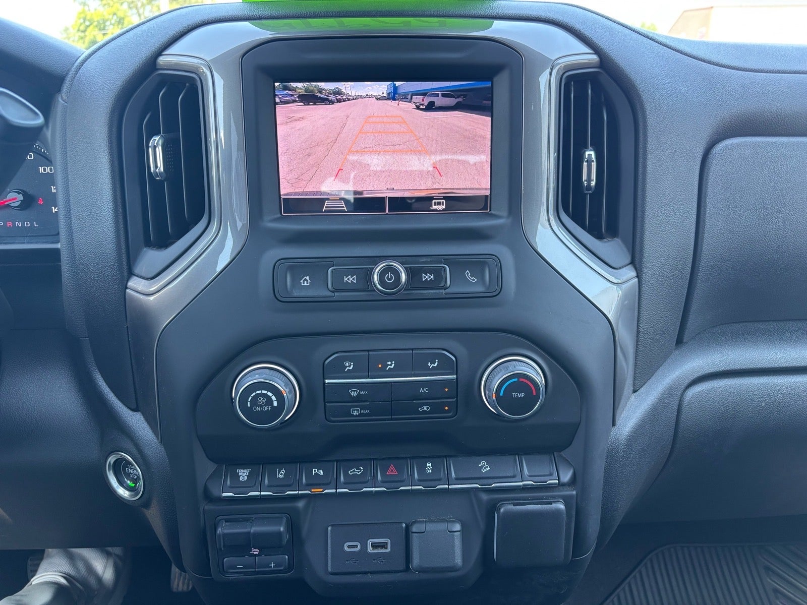 2024 Chevrolet Silverado 2500 HD Custom