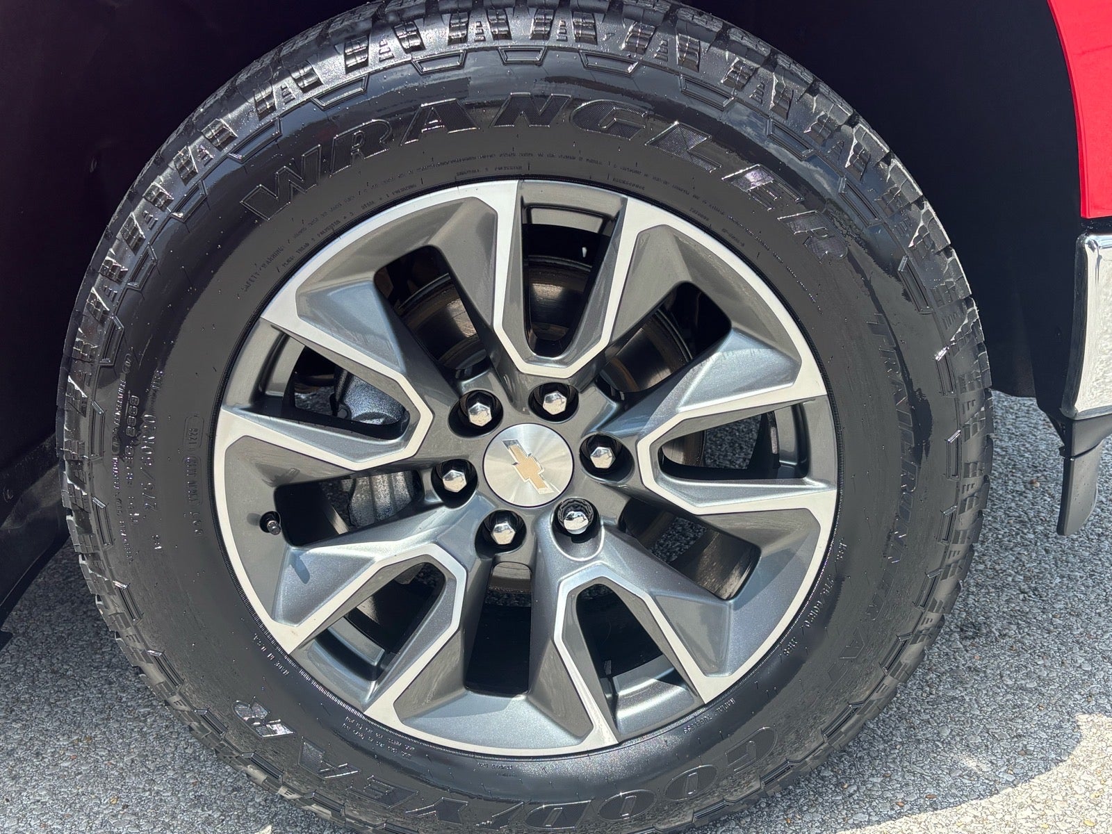 2024 Chevrolet Silverado 1500 LT (2FL)