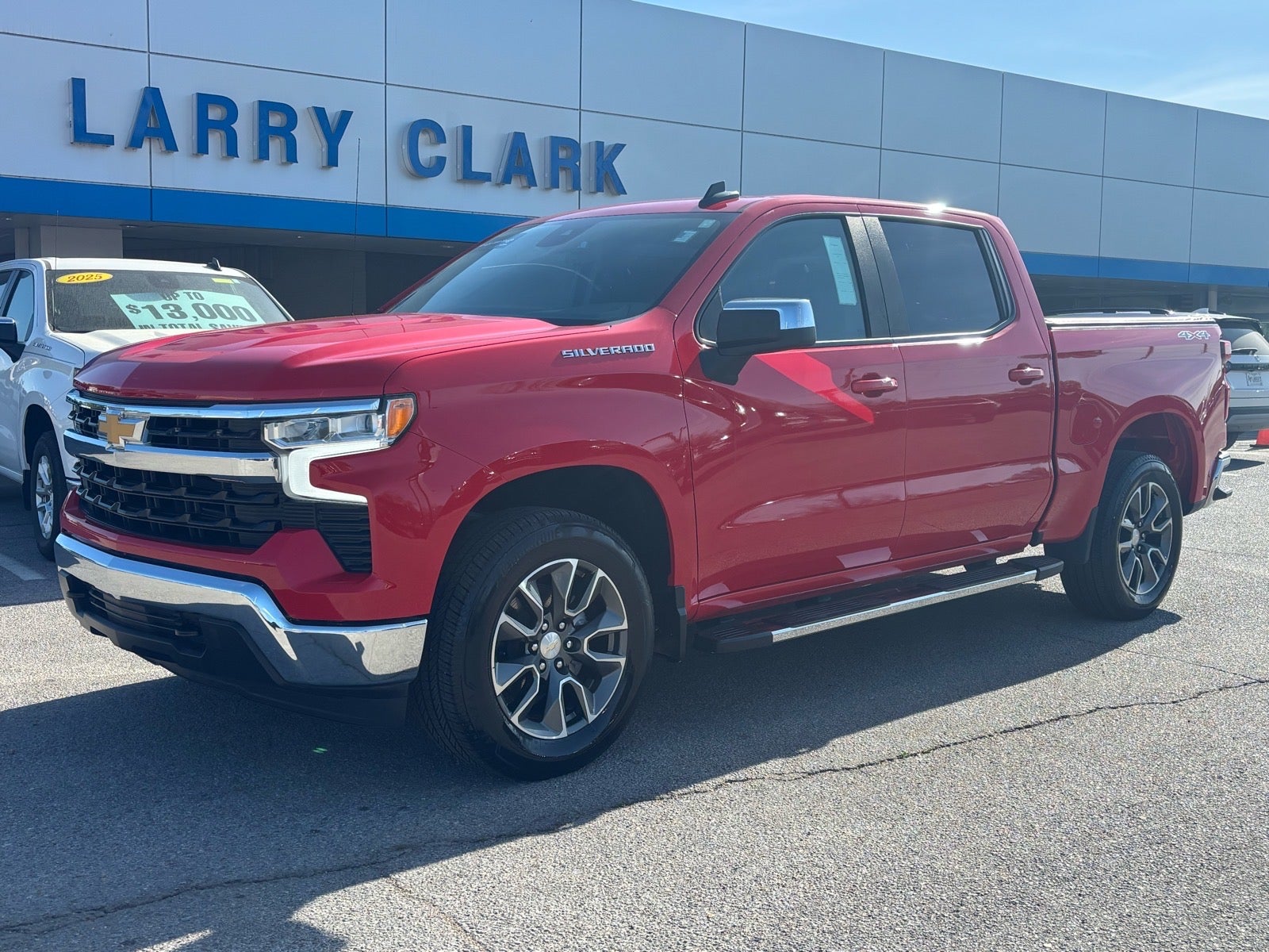 2023 Chevrolet Silverado 1500 LT (2FL)