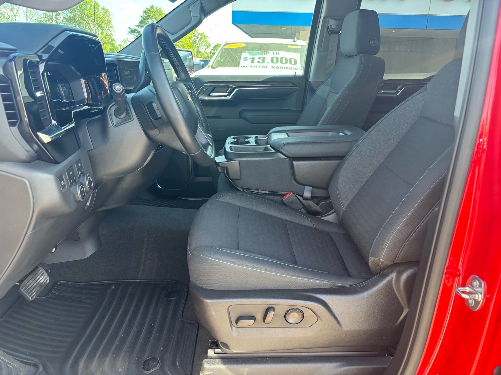 2023 Chevrolet Silverado 1500 LT (2FL)