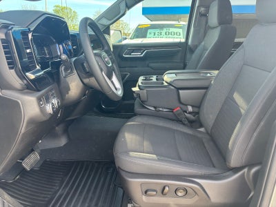 2025 GMC Sierra 1500 Pro