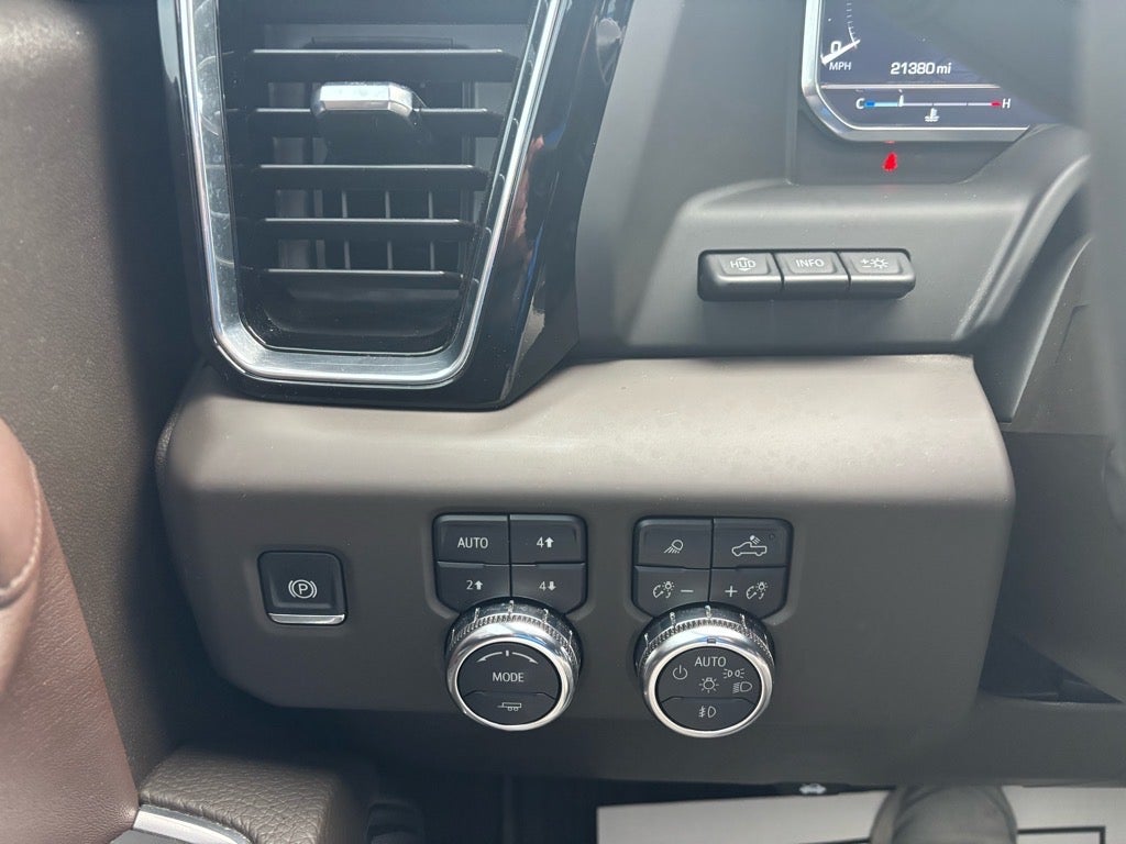 2025 GMC Sierra 1500 Denali